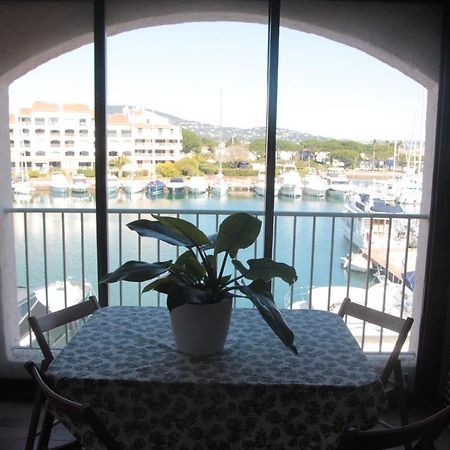 Bel Appartement Vue Mer 孔格林 外观 照片